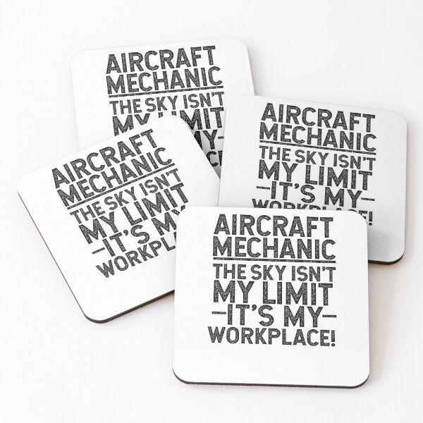 Item preview, Mecánico de aviones: ¡el cielo no es mi límite, es mi lugar de trabajo! designed and sold by TeesYouWant.