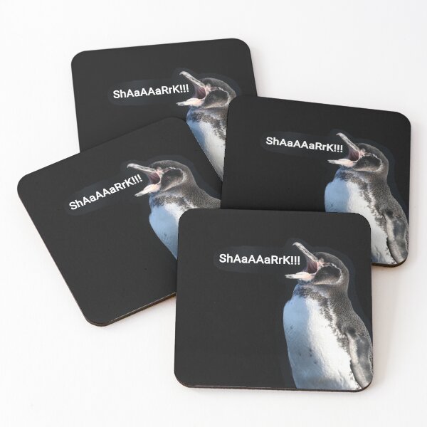 Artikelvorschau, Galapagos Penguin spots a Shark entworfen und verkauft von SBPenguins.