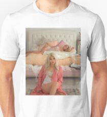 Hayley kiyoko Unisex T-Shirt