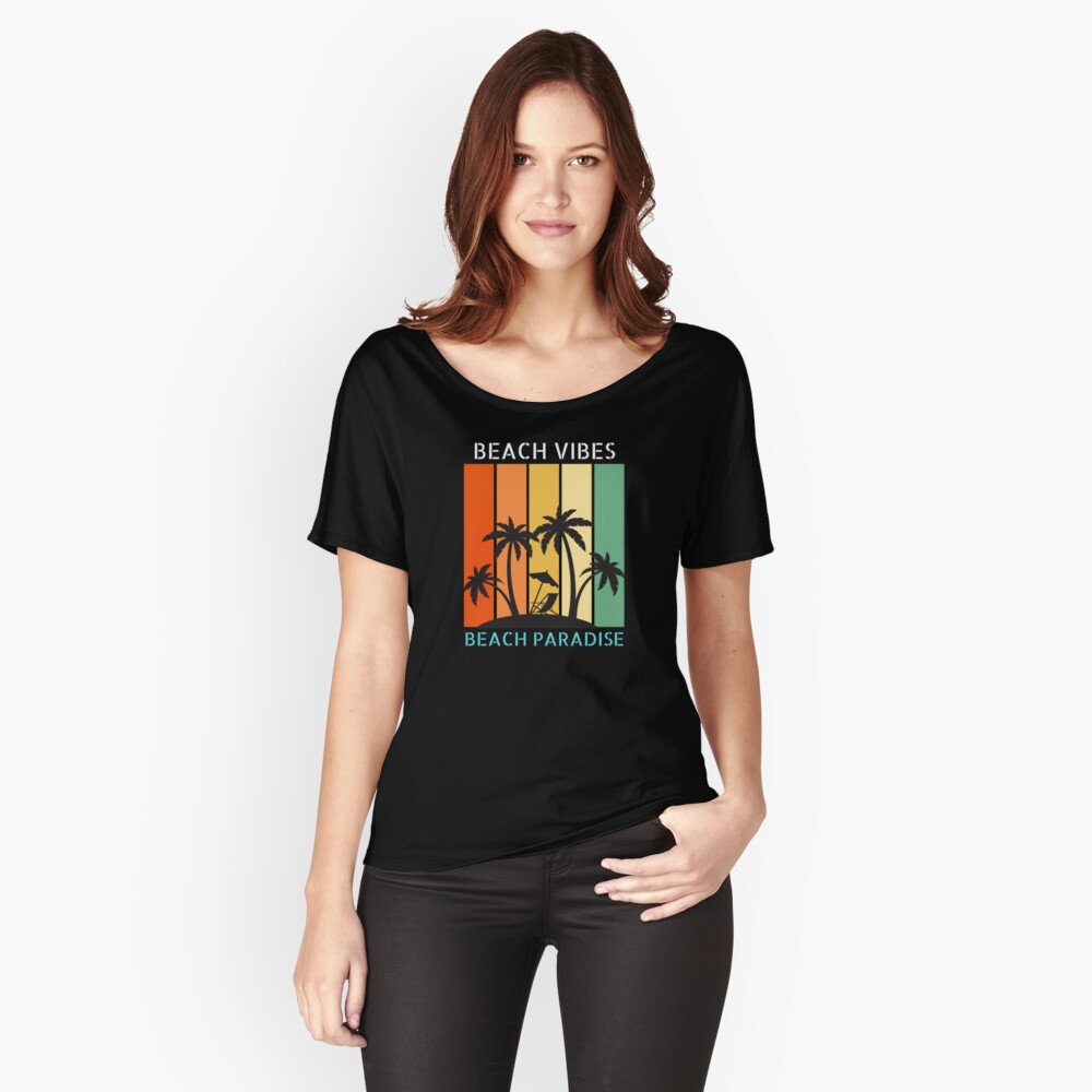 Aperçu de l'œuvre T-shirt coupe relax créée et vendue par merchbyzakariy.