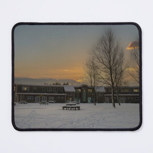 Artikelvorschau, Chasewater Innovation Center im Schnee entworfen und verkauft von rawshutterbug.