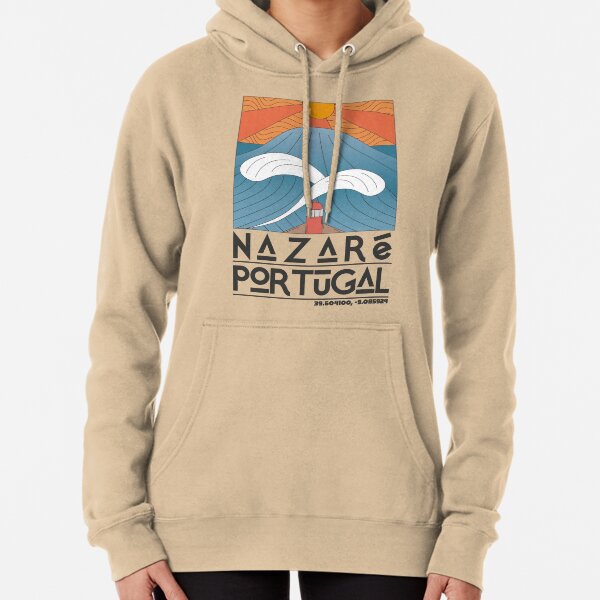 Aperçu de l'œuvre Nazaré Portugal Retro Travel créée et vendue par JDP--Designs.