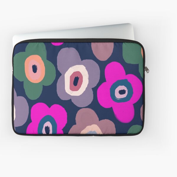 Aperçu de l'œuvre Motif floral scandinave moderne emblématique aux couleurs printanières créée et vendue par Deutschic.