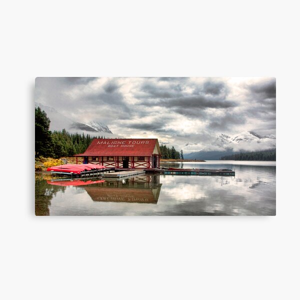 Maligne Lake Boat House Metal Print