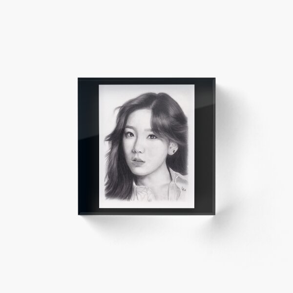 Girls' Generation Taeyeon Kim Acrylic Block