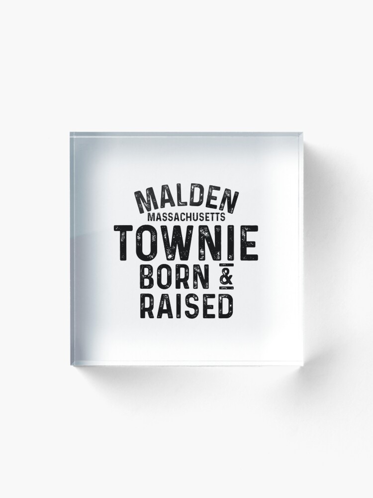 Thumbnail 1 von 5, Acrylblock, Malden MA Townie Local designt und verkauft von HalpinDesign.