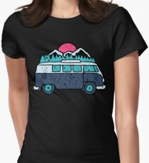 Go Outdoor Women's Fitted T-Shirt