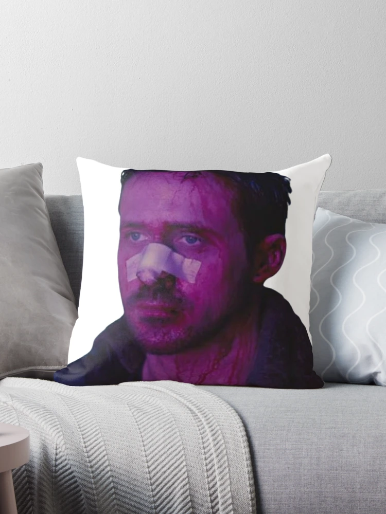 A Lot Like Purple: Tears on my pillow? Better a giant Ryan Gosling, thanks!