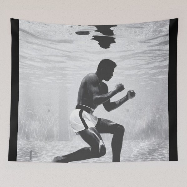 Artikelvorschau, Muhammad Ali Unterwasser posiert entworfen und verkauft von MazieCollins.