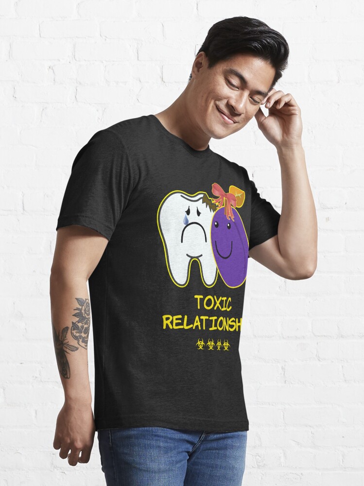 Disover 'Toxic Relationship' Couple Goals - Sarcasm Lovers Collection Plum | Essential T-Shirt 