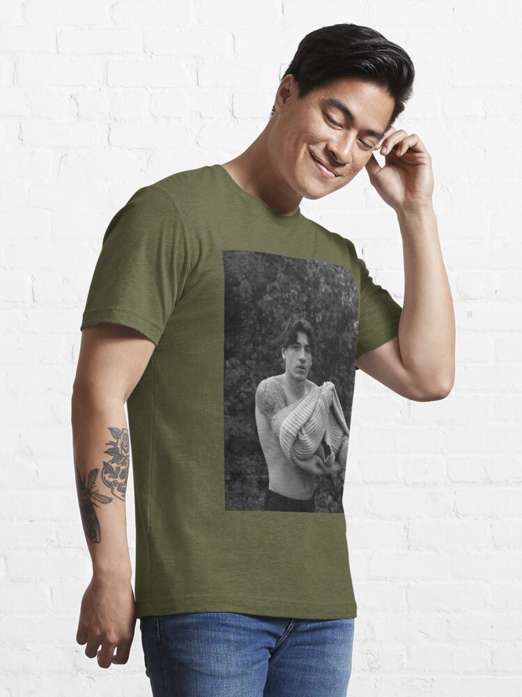 Hector Bellerin Essential T-Shirt by kenopsiadesigns