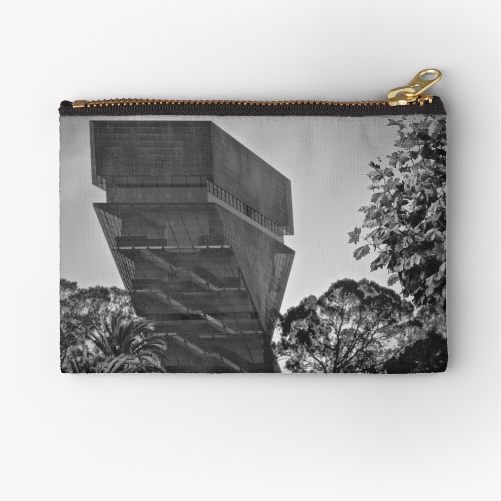 De Young Museum in Black and White Zipper Pouch