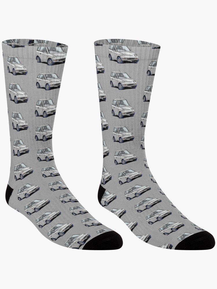 Aperçu 3 sur 5. Chaussettes avec l'œuvre G-Wiz small micro electric car in silver créée et vendue par Webazoot Industries - Car Art.