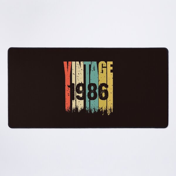 Aperçu de l'œuvre Anniversaire édition limitée vintage 1986 créée et vendue par MagicWardrobe.