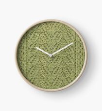Pendant Purls-Celery Clock