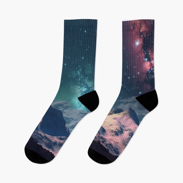 Artikelvorschau, Stardust Range - Starry mountain night  entworfen und verkauft von Transcendance.