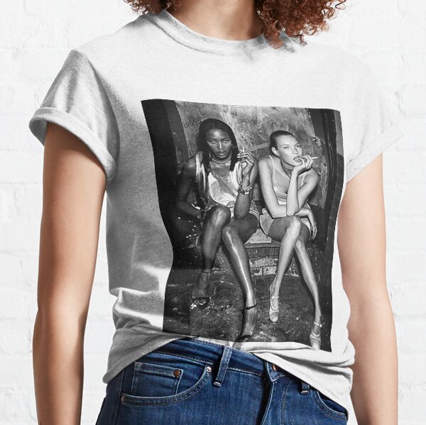 Naomi tee online