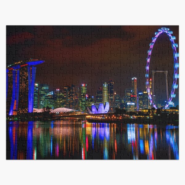 Aperçu de l'œuvre Skyline colorée de Singapour la nuit créée et vendue par tpixx.