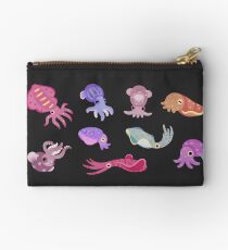 Squids - black Zipper Pouch