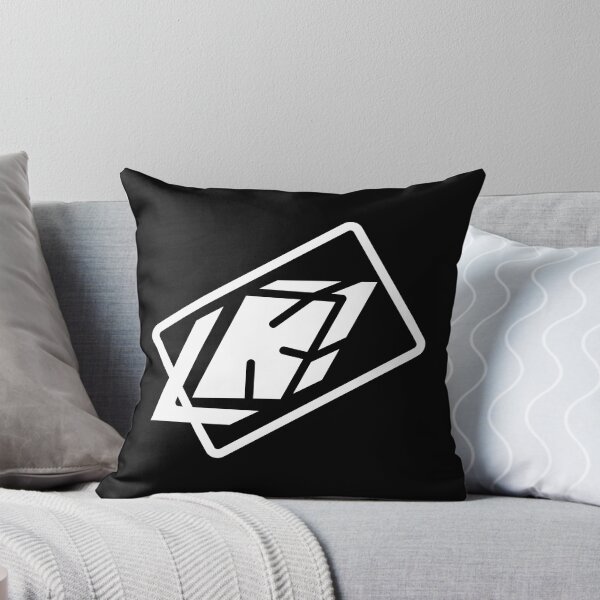 Artikelvorschau, Monogramm „K“ Gamer-Design entworfen und verkauft von Yusuf-Design.