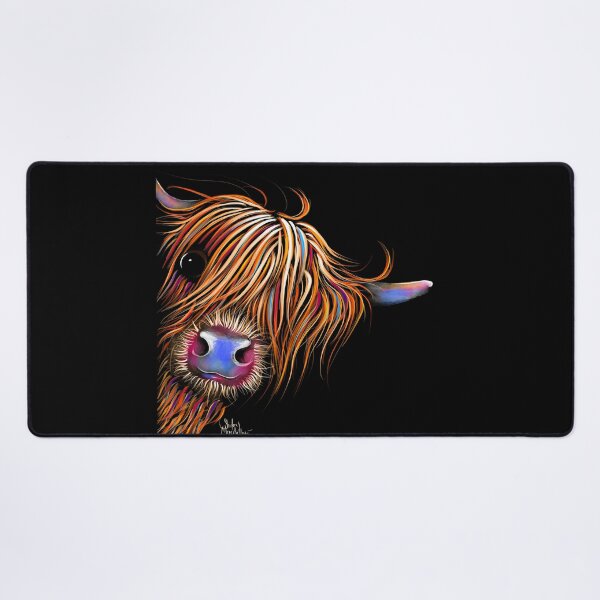 Vista previa del artículo con la obra «ESTAMPADO DE VACA ESCOCESA DE HIGHLAND 'SUGAR LUMP 2' POR SHIRLEY MACARTHUR», diseñado y vendido por Shirley MacArthur Limited.