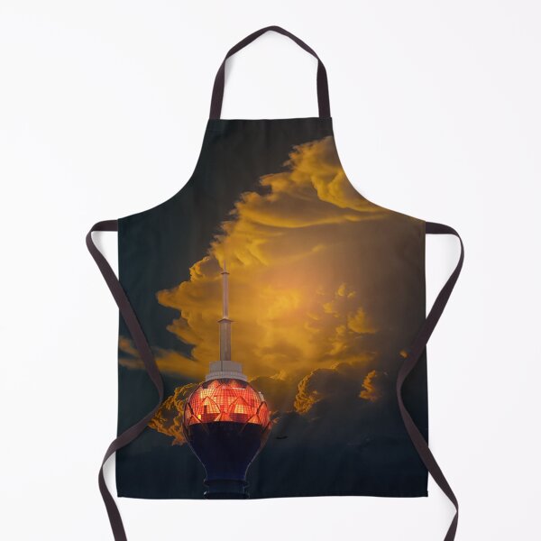 Aperçu de l'œuvre Tour avec manipulation de photos de ciel ensoleillé créée et vendue par Mustafa Mitwally.