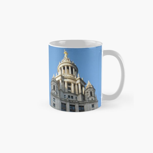  Architectural fantasies on the theme of Manhattan Classic Mug