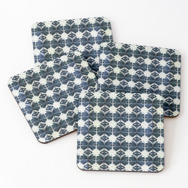 Aperçu de l'œuvre Retro Tile Pattern Midnight Blue Shades with Milky White créée et vendue par RetroTile.