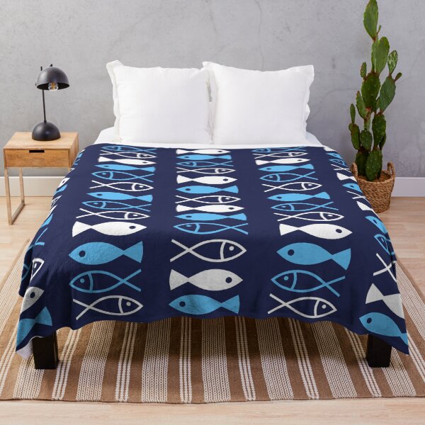 Artikelvorschau, Fisch - marineblau und blau entworfen und verkauft von LaBelleMaison.