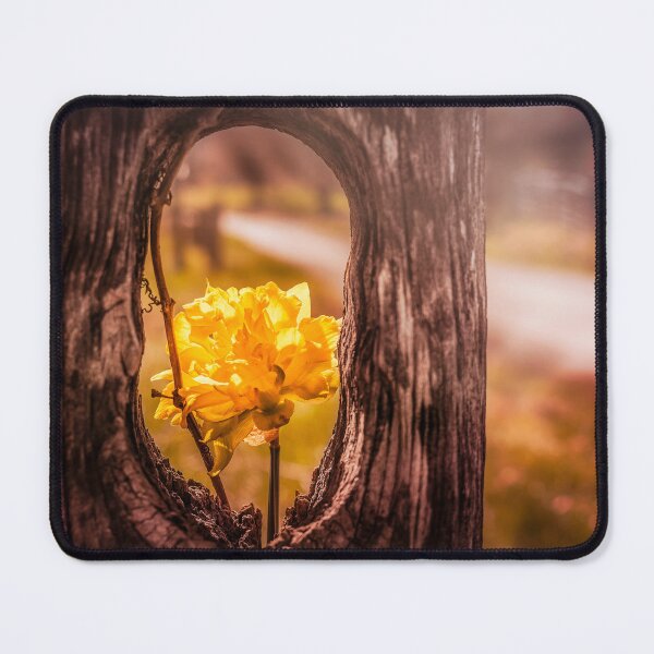 Item preview, Rail Slot Daffodil designed and sold by Jim Love.