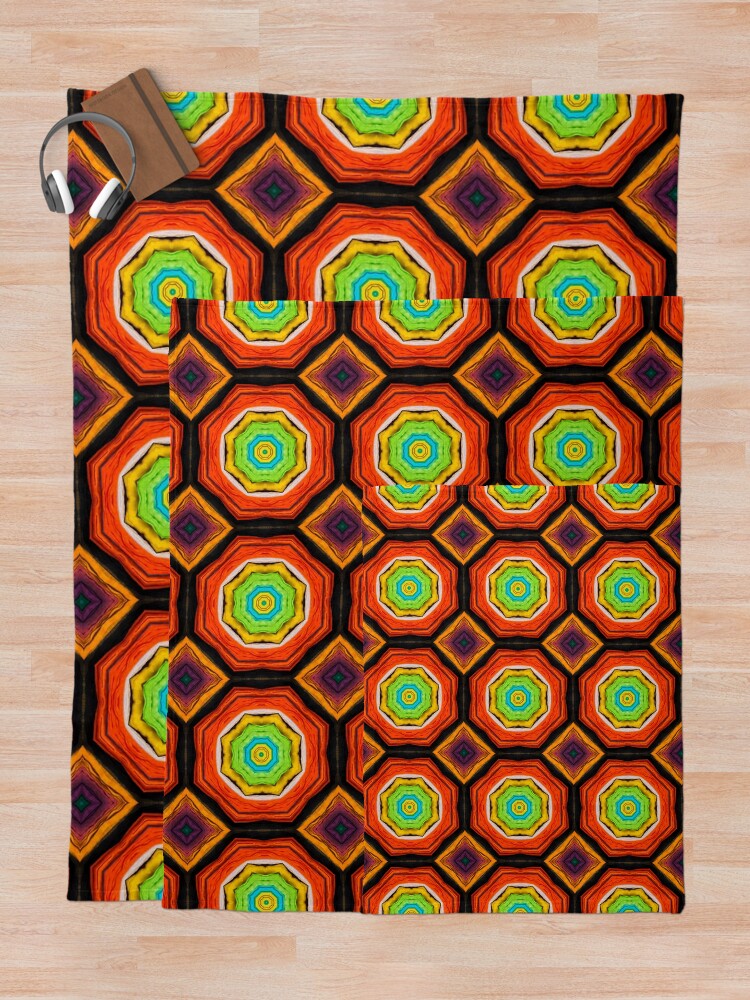 Imagen 5 de 6, Manta con la obra Brightly Dyed Colorful Fabric Kaleidoscope Pattern 34, diseñada y vendida por Swabcraft.