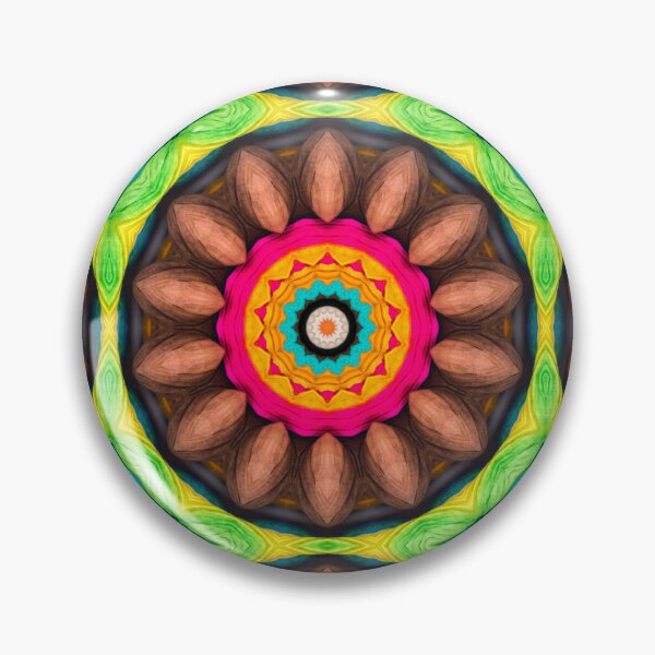 Artikelvorschau, Brightly Dyed Colorful Fabric Kaleidoscope Pattern 44 entworfen und verkauft von Swabcraft.