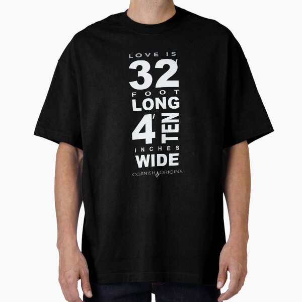 32 FOOT Oversized T-Shirt