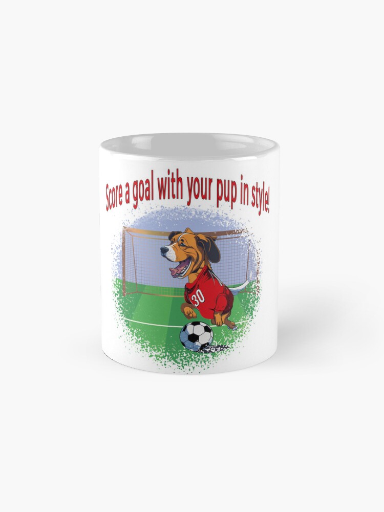 Imagen 4 de 6, Taza de café con la obra Dibujo divertido de un perro jugando fútbol, diseñada y vendida por bertelv.