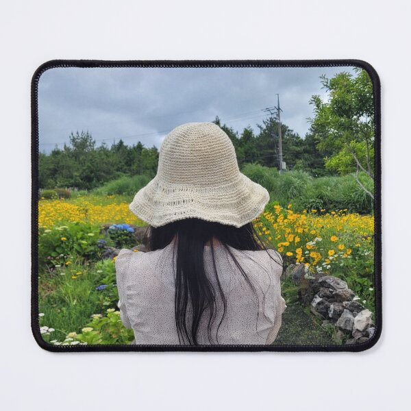 Item preview, Lady in front of the garden designed and sold by Kori-shop.