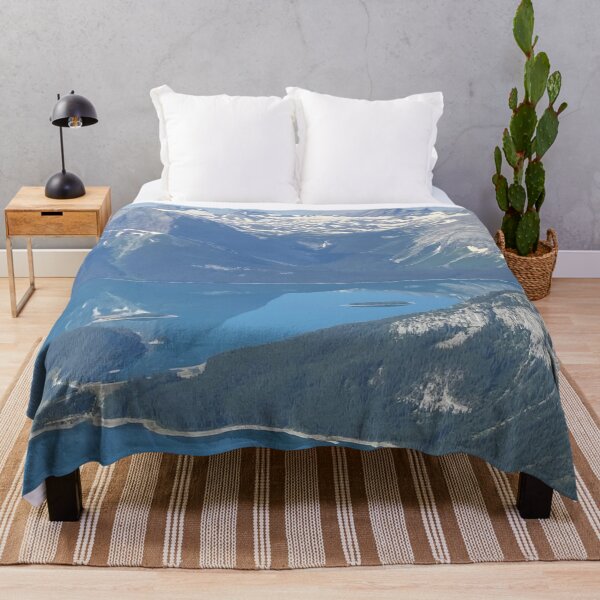 Artikelvorschau, Rocky Mountain Lake entworfen und verkauft von Image-Prints.
