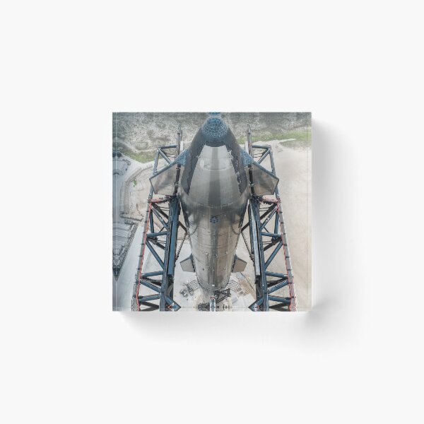 Item preview, Starship stacked for Launch designed and sold by Star-Citizen.
