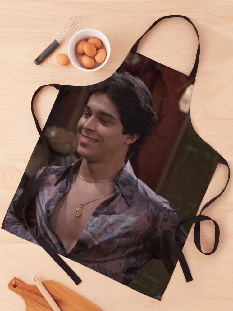 Imagen 1 de 6, Delantal con la obra Fez, That 70s Show, diseñada y vendida por R-uby.