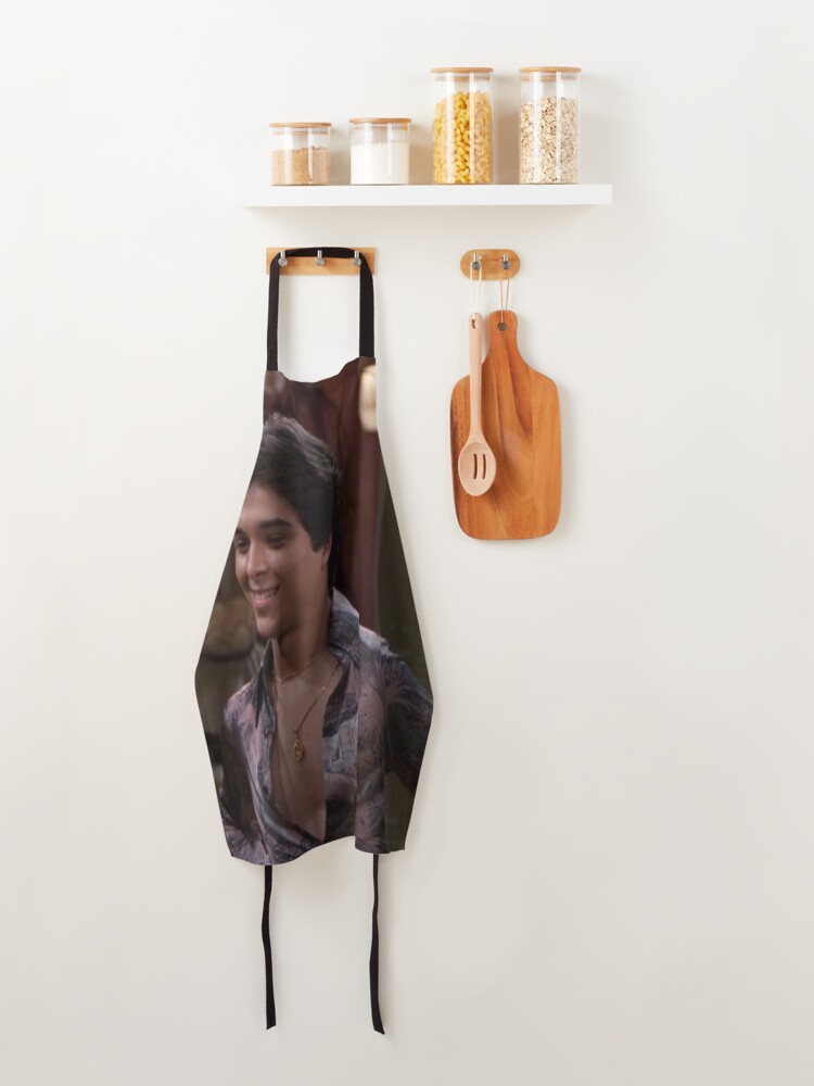 Imagen 4 de 6, Delantal con la obra Fez, That 70s Show, diseñada y vendida por R-uby.