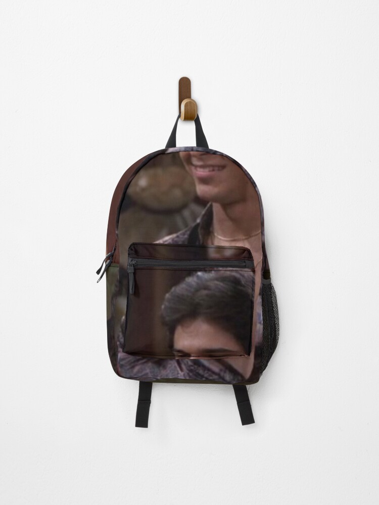 Aperçu 1 sur 3. Sac à dos avec l'œuvre Fez, That 70s Show créée et vendue par R-uby.