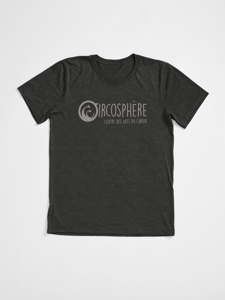 Aperçu 3 sur 7. T-shirt chiné avec l'œuvre Circosphère Centre des arts du cirque Logo Gris créée et vendue par Circosphere.