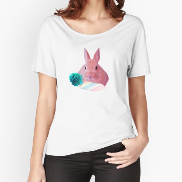 Pink Rabbit with carrot marshmellow by Alice Monber Relaxed Fit T-Shirt