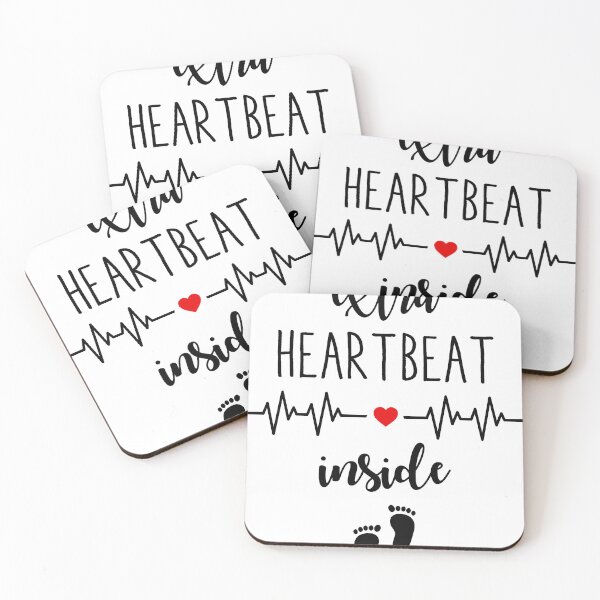 Artikelvorschau, Extra Heartbeat Inside New Baby Mama Reveal T-Shirt Schwangerschaftsankündigung TShirt Mom To Be Gift Future Mummy entworfen und verkauft von iCoolShirts.