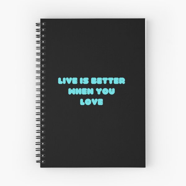 Aperçu de l'œuvre LOVE SHIRT, LIVE IS BETTER WHEN YOU LOVE  créée et vendue par Andalousse21.