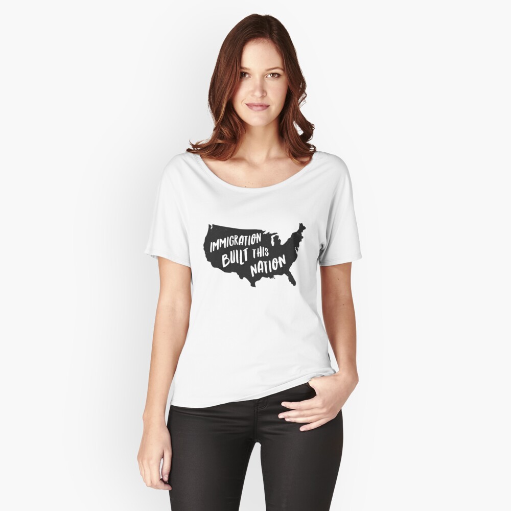 Artikel-Vorschau von Loose Fit T-Shirt, designt und verkauft von santiagodesign.