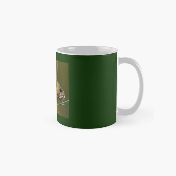 broad bodied chaser dragonfly Classic Mug