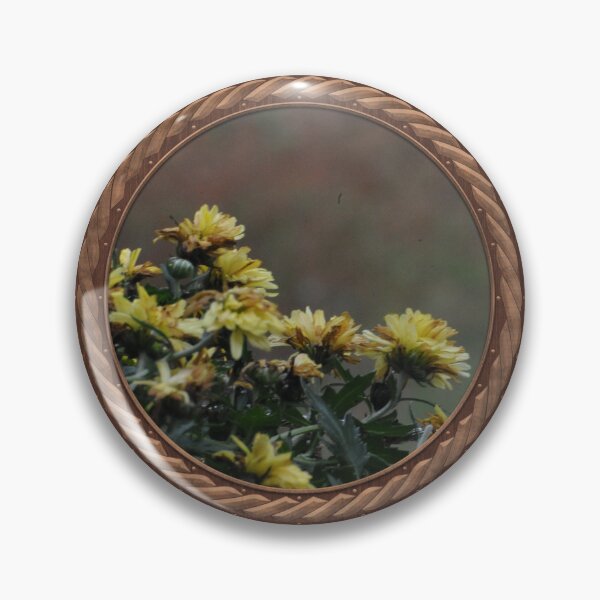 Artikelvorschau, Yellow Chrysanthemums Flowers in Celtic Circle Frame 6 entworfen und verkauft von Swabcraft.