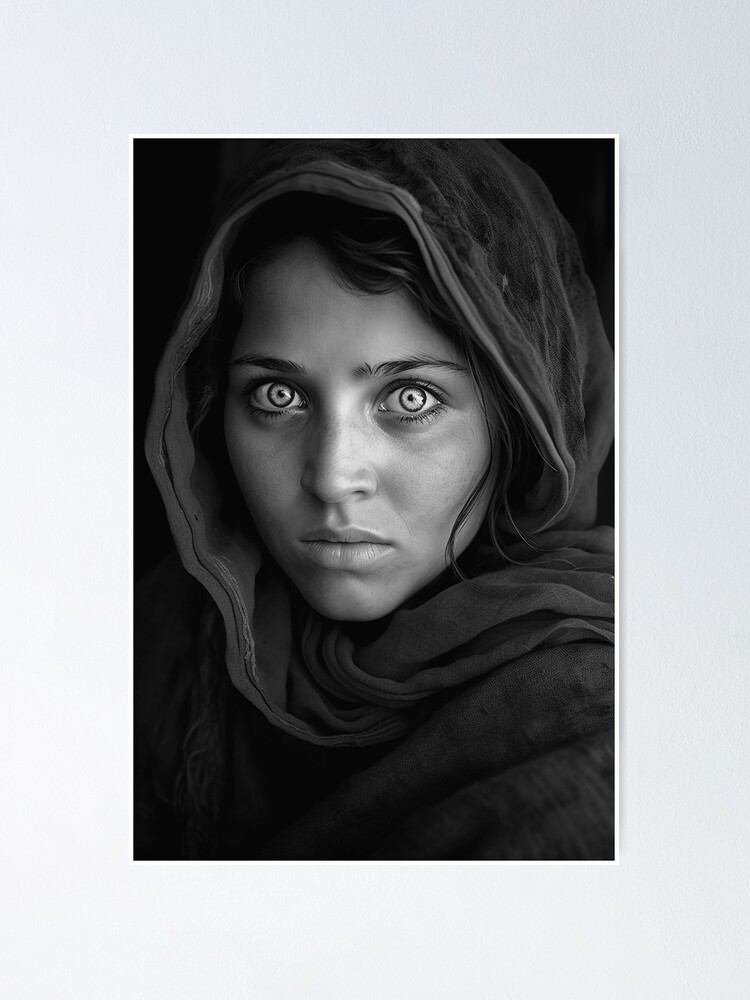 Face Little Girl Woman Black and White Eyes Deep Look Indian Poor