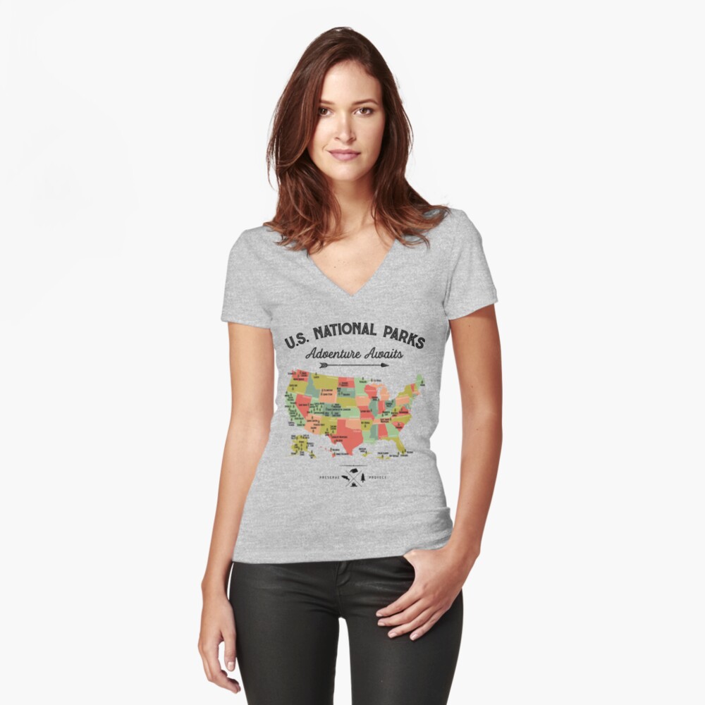 Vista previa del artículo con la obra «Camiseta entallada de cuello en V», diseñado y vendido por LiqueGifts.