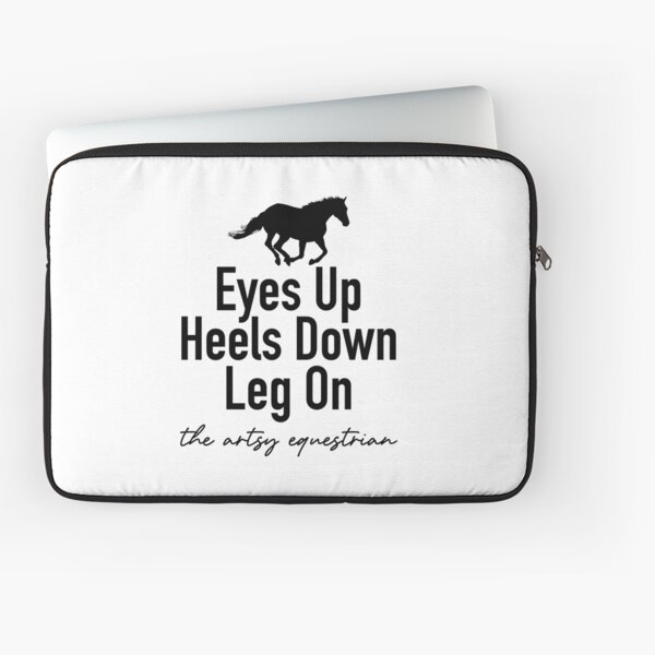 Aperçu de l'œuvre Copie des yeux vers le haut des talons vers le bas de la jambe sur le noir créée et vendue par theartsyeq.